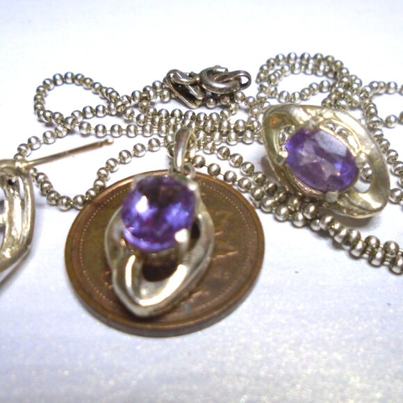 925 sterling silver and faceted Natural Amethyst Necklace and Stud Earring Set - Picture 7 of 11